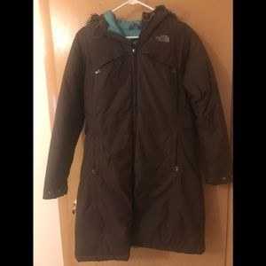 WOMANS NORTH FACE PARKA